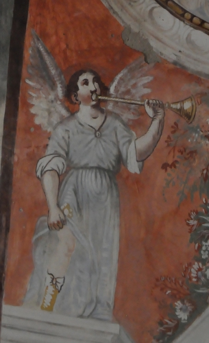 Monacia ange à la trompette.jpg